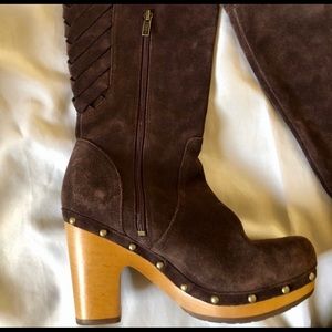 UGG AUSTRALIA RUMER TALL SUEDE HEEL BOOTS 👢